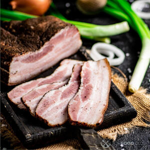 Режем сало.