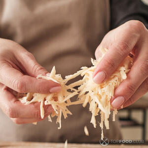 посыпаем сыром