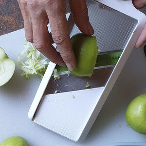 трет яблоко