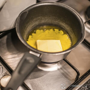 плавится-масло