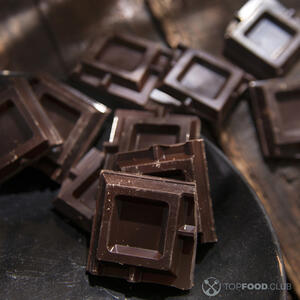 Черный шоколад