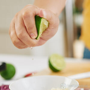 Добавляем сок лайма