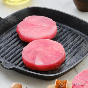 Жарим стейки тунца