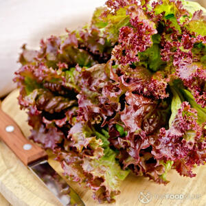 Нарезаем салат лоло росса