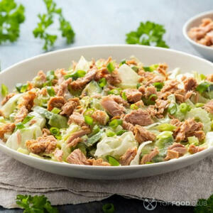 Смешиваем салат