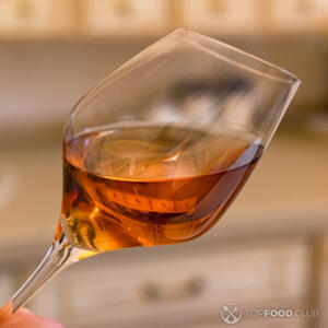 Добавляем портвейн