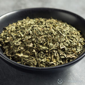 Добавляем базилик