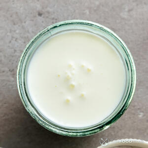 Добавляем кефир