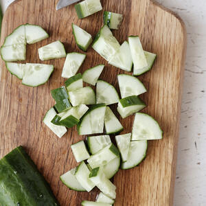 Огурец резать