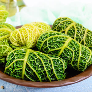 Подаем голубцы