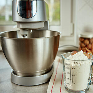 добавьте активизированные дрожжи 