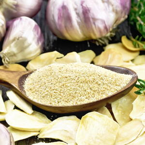 Добавляем чеснок