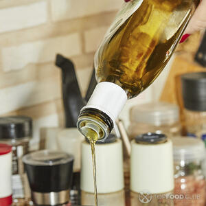 добавляет растительное масло