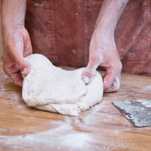 Сложить тесто 4 раза