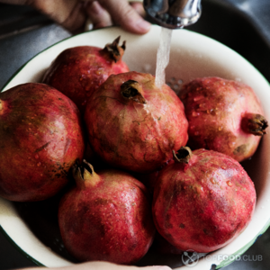 Мыть гранат