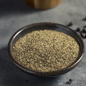 чёрный молотый перец