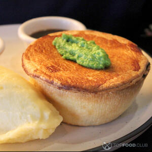 Пирог из картофельного теста