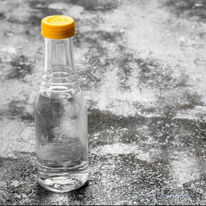 Добавить уксус