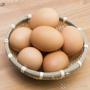 куриные яйца