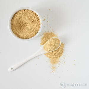 Приготовить сухие дрожжи