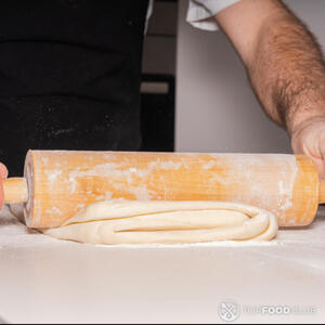 сложить в 4 раза и раскатать