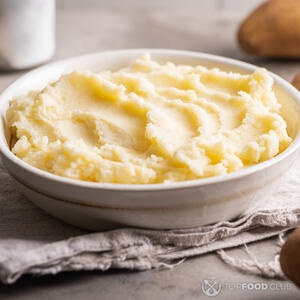 добавить картофельное пюре