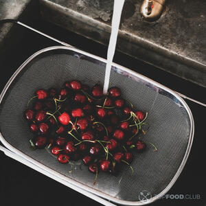 моет черешню