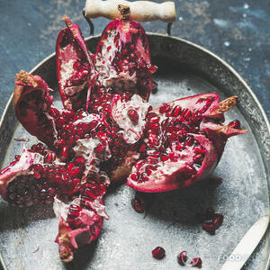 очищенный гранат