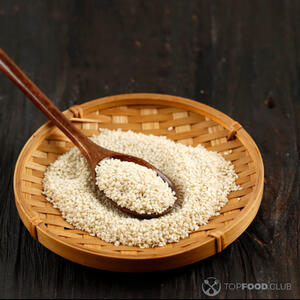 посыпать кунжутом