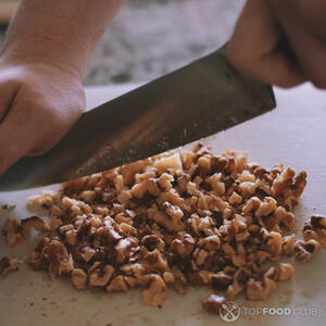 измельчает-грецкий-орех