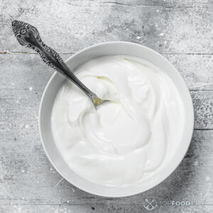 несладкий йогурт