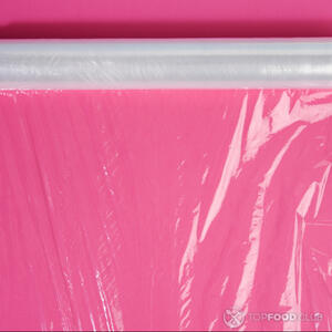 накрыть крем пленкой