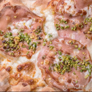 готовая пицца