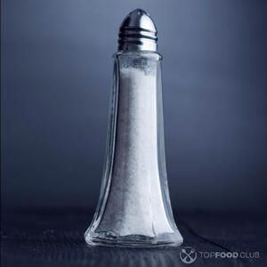 добавить соль