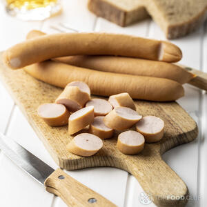 нарезанные сосиски