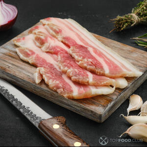 слайсы копченого бекона
