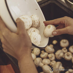 моет шампиньоны