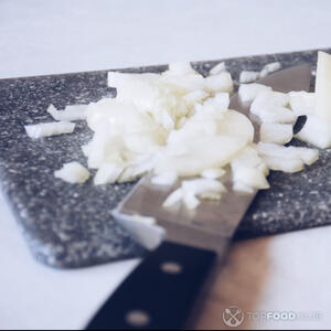 нарезанный лук