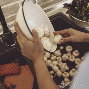 моет шампиньоны