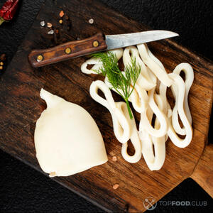 нарезать кальмаров