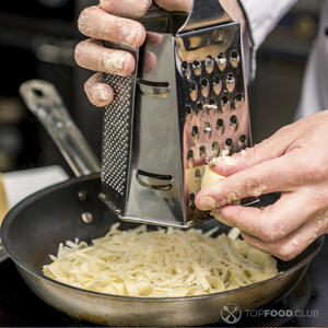 трет на терке сыр