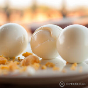 вареные куриные яйца