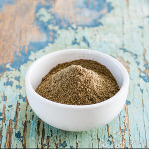 добавить черный перец