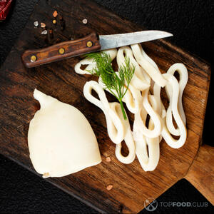 нарезать кальмары