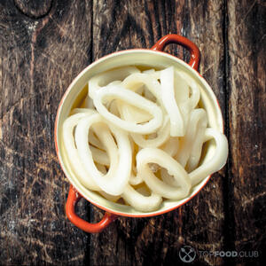 вареные кольца кальмаров