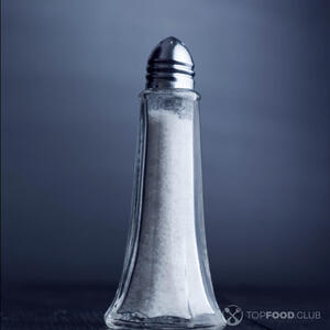 добавить соль