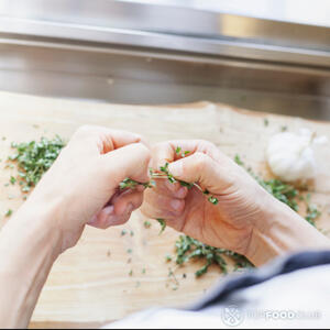 листики тимьяна