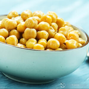 добавить вареный нут