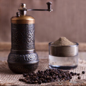 черный свежемолотый перец