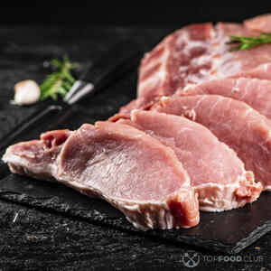 нарезанная свинина